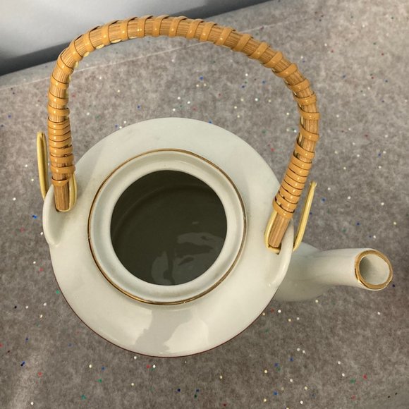 Ceramic Teapot - Picture 4 of 13